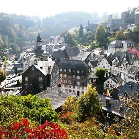 Burgapartment Felsenhaeuschen Appartamento